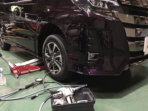 トヨタ ノアにエアーグー充填