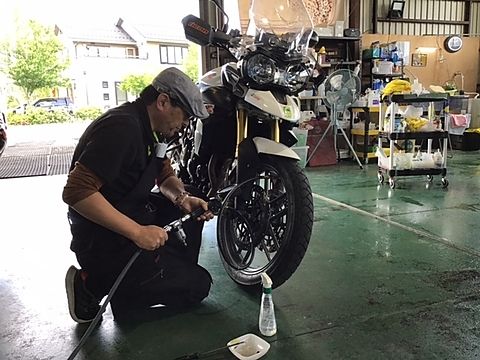 これから走りに行ってきます!と充填にご来店下さいました
ありがとうございますヽ(^o^)丿